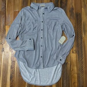 NWT Striped Long/Quarter Sleeve Long Back Button Up